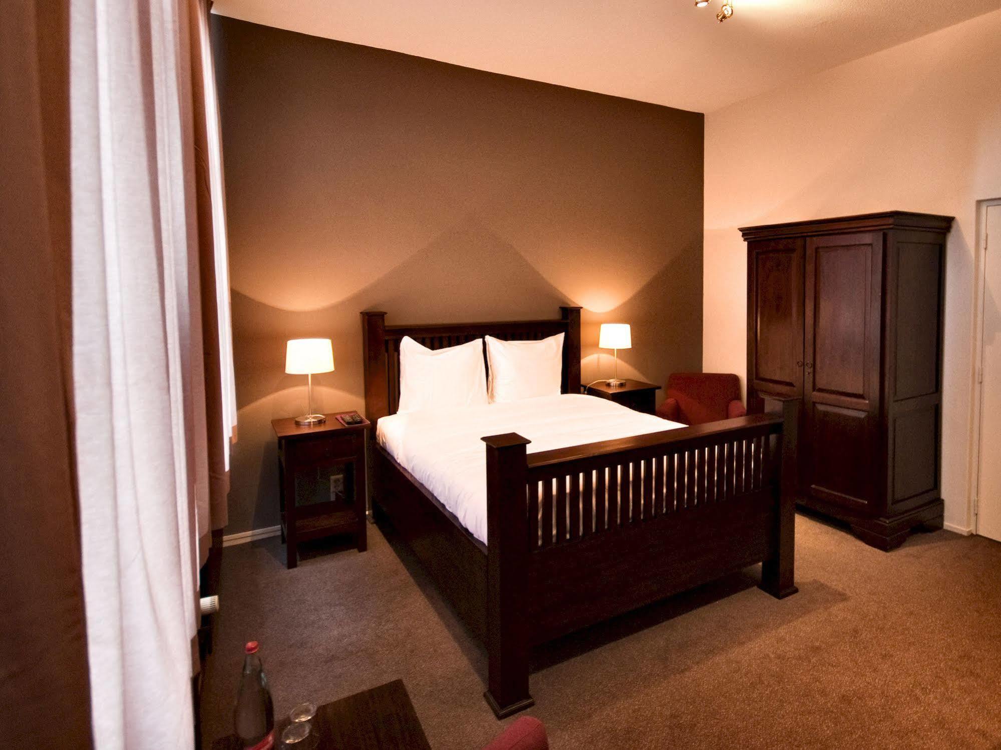 Hotel Het Raedthuys Sint-Maartensdijk Εξωτερικό φωτογραφία